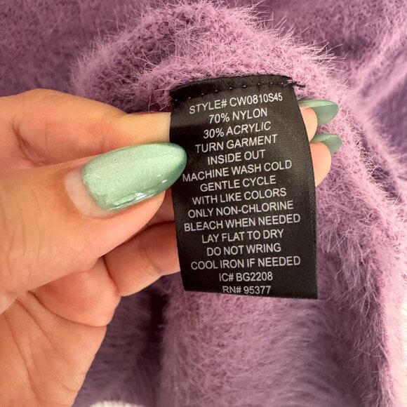Lavender Fuzzy Cozy Oversized Sanctuary Size L Sweater - Picture 4 of 4